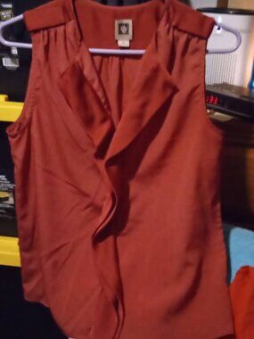 anne klein burnt orange small blouse